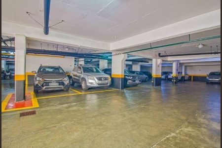 Apartamento à venda com 3 quartos, 82m² em Indianópolis, São Paulo