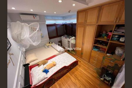 Casa à venda com 4 quartos, 445m² em Residencial Nove (Alphaville), Santana de Parnaíba