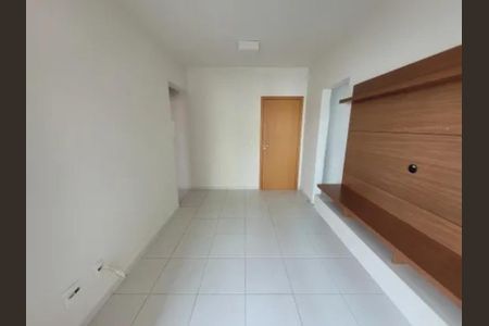 Sala de apartamento para alugar com 1 quarto, 46m² em Centro, Uberlândia