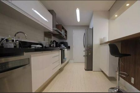 Apartamento à venda com 3 quartos, 150m² em Jardim Fonte do Morumbi, São Paulo