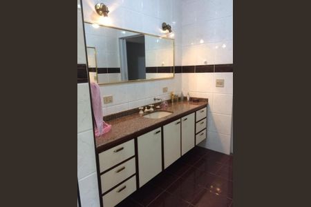 Casa à venda com 3 quartos, 189m² em Jardim da Gloria, São Paulo