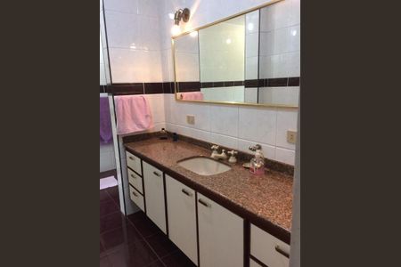 Casa à venda com 3 quartos, 189m² em Jardim da Gloria, São Paulo