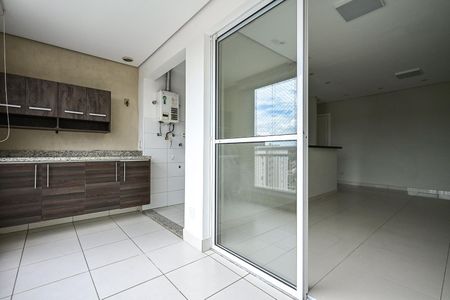 Apartamento para alugar com 64m², 2 quartos e 1 vagaVaranda