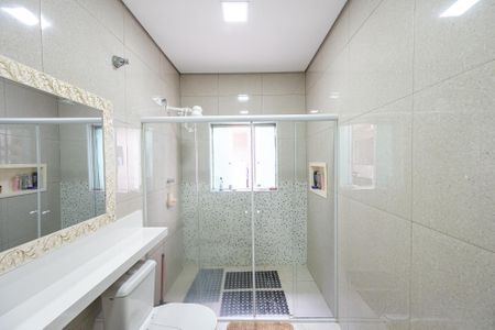 Casa para alugar com 350m², 4 quartos e 5 vagas Casa para alugar com 350m², 4 quartos e 5 vagasBanheiro Social