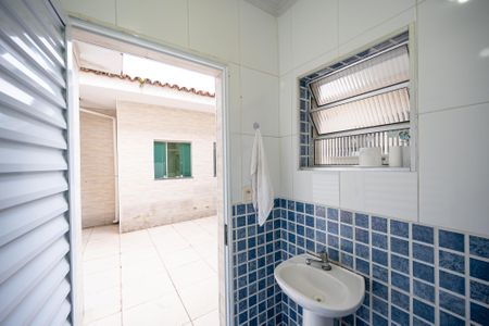 Casa para alugar com 350m², 4 quartos e 5 vagas Casa para alugar com 350m², 4 quartos e 5 vagasBanheiro Externo