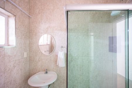 Casa para alugar com 350m², 4 quartos e 5 vagas Casa para alugar com 350m², 4 quartos e 5 vagasBanheiro da Suíte