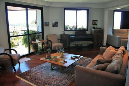 Apartamento à venda com 4 quartos, 200m² em Morumbi, São Paulo