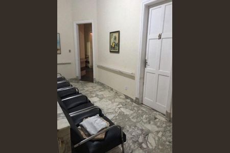 Casa à venda com 14 quartos, 600m² em Santa Cecilia, São Paulo