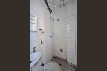 Apartamento para alugar com 115m², 2 quartos e sem vagaBanheiro de serviço