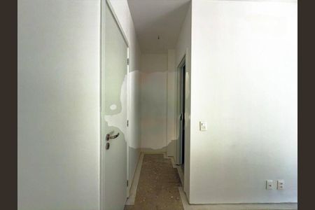 Casa à venda com 230m², 3 quartos e 3 vagas