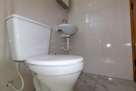 Apartamento para alugar com 36m², 2 quartos e sem vagaBanheiro