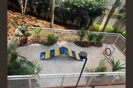 Apartamento à venda com 75m², 2 quartos e 1 vaga
