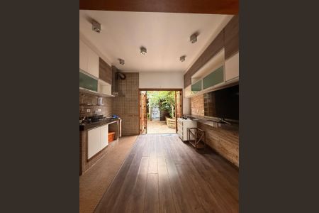 Casa à venda com 70m², 2 quartos e 1 vagaFoto 33