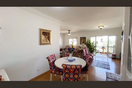 Apartamento à venda com 139m², 3 quartos e 3 vagas