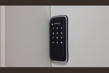 Apartamento à venda com 63m², 2 quartos e 1 vagaFechadura eletrônica