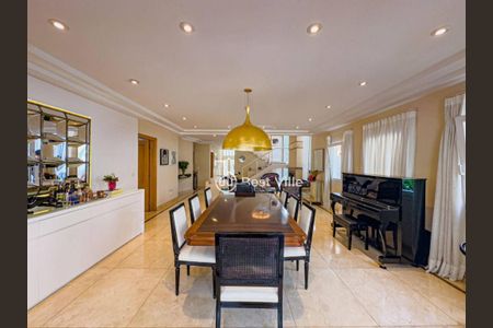 Casa à venda com 4 quartos, 375m² em Residencial Tres (Alphaville), Santana de Parnaíba