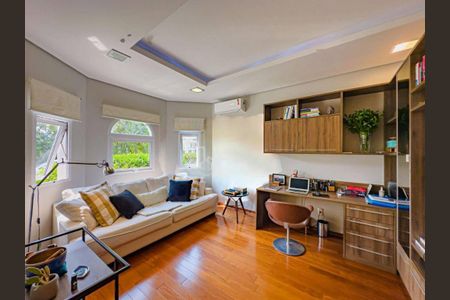 Casa à venda com 375m², 4 quartos e 4 vagas