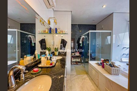 Casa à venda com 375m², 4 quartos e 4 vagas