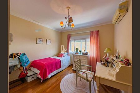 Casa à venda com 375m², 4 quartos e 4 vagas