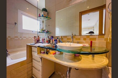 Casa à venda com 375m², 4 quartos e 4 vagas