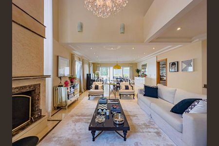 Casa à venda com 375m², 4 quartos e 4 vagas