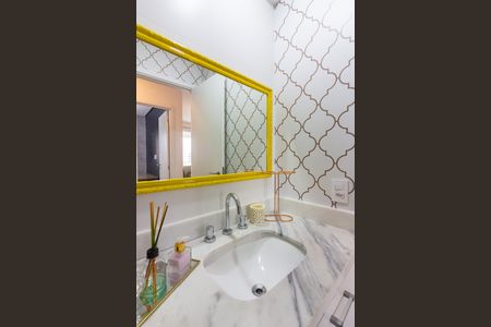 Apartamento para alugar com 60m², 2 quartos e 1 vaga Apartamento para alugar com 60m², 2 quartos e 1 vagaBanheiro