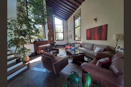 Casa à venda com 4 quartos, 500m² em Alphaville, Santana de Parnaíba