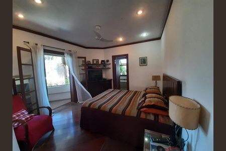 Casa à venda com 4 quartos, 500m² em Alphaville, Santana de Parnaíba