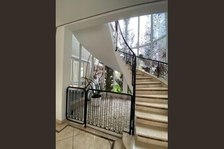 Casa de condomínio à venda com 801m², 5 quartos e 8 vagas