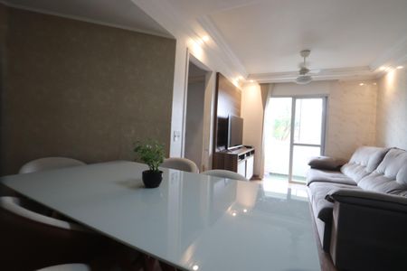 Apartamento à venda com 54m², 2 quartos e 1 vagaSala de Jantar