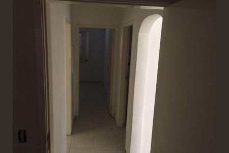 Casa à venda com 3 quartos, 180m² em Cupecê, São Paulo