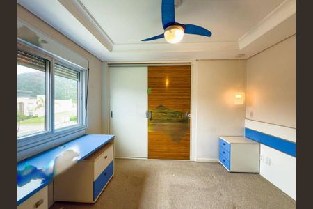 Casa à venda com 480m², 5 quartos e 4 vagas