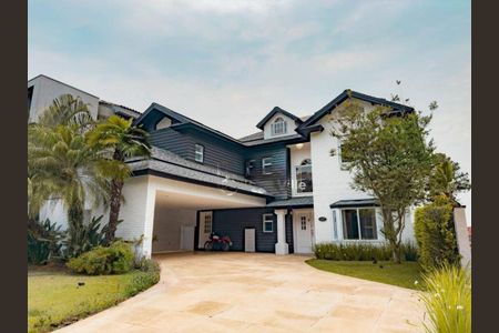 Casa à venda com 480m², 5 quartos e 4 vagas