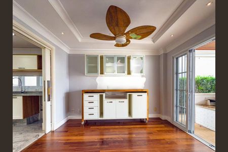Casa à venda com 5 quartos, 480m² em Tamboré, Santana de Parnaíba