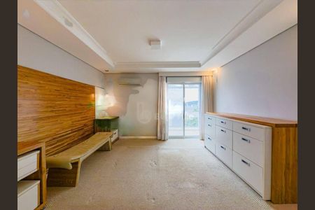 Casa à venda com 480m², 5 quartos e 4 vagas