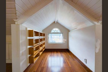 Casa à venda com 5 quartos, 480m² em Tamboré, Santana de Parnaíba