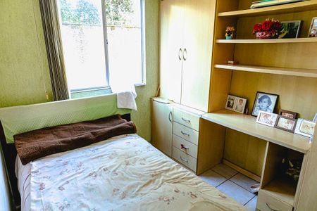 Casa de condomínio à venda com 83m², 3 quartos e 2 vagasQuarto 1