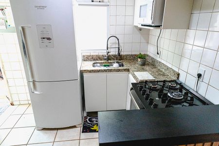 Casa de condomínio à venda com 83m², 3 quartos e 2 vagasCozinha