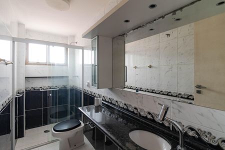 Apartamento à venda com 134m², 3 quartos e 2 vagasBanheiro