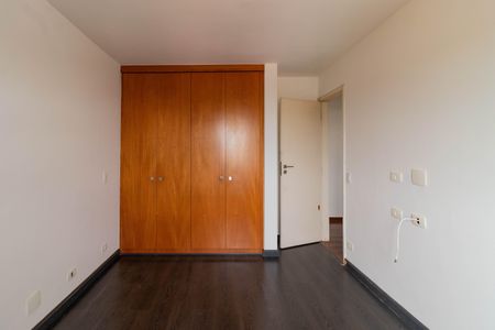 Apartamento à venda com 134m², 3 quartos e 2 vagasQuarto 2