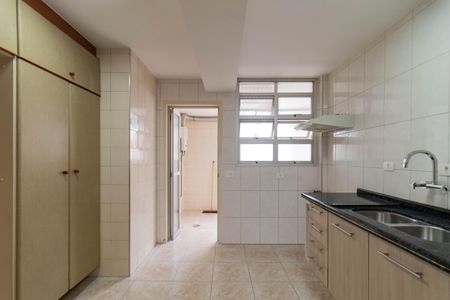 Apartamento à venda com 134m², 3 quartos e 2 vagasCozinha