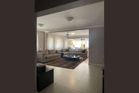 Casa à venda com 4 quartos, 550m² em Residencial Nove (Alphaville), Santana de Parnaíba