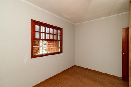 Casa para alugar com 180m², 3 quartos e 2 vagasQuarto