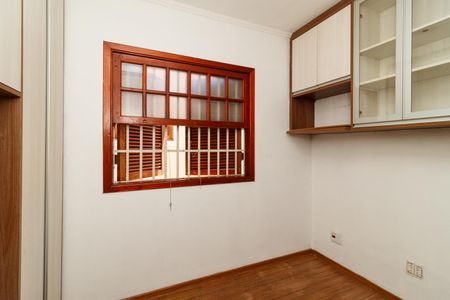 Casa para alugar com 180m², 3 quartos e 2 vagasQuarto 2