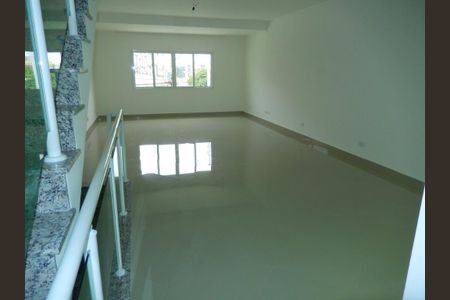 Casa à venda com 3 quartos, 200m² em Sacomã, São Paulo