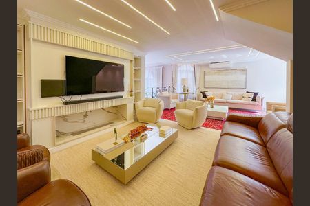 Casa à venda com 4 quartos, 421m² em Alphaville, Santana de Parnaíba