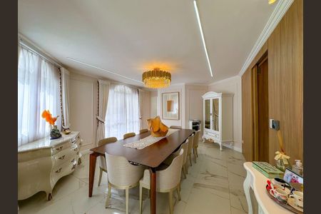 Casa à venda com 4 quartos, 421m² em Alphaville, Santana de Parnaíba