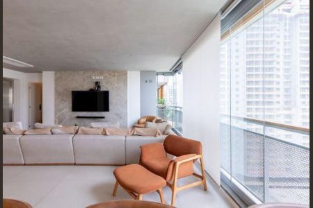 Apartamento à venda com 3 quartos, 167m² em Jardim das Acacias, São Paulo