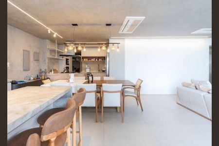 Apartamento à venda com 3 quartos, 167m² em Jardim das Acacias, São Paulo