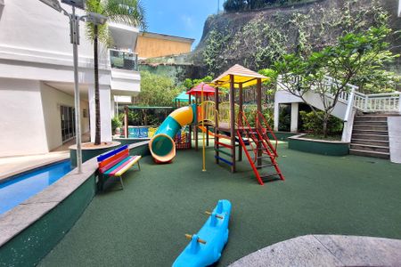 Apartamento à venda com 90m², 2 quartos e 1 vaga Apartamento à venda com 90m², 2 quartos e 1 vagaÁrea comum